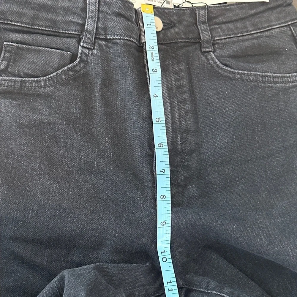 Zara Mini Flare High Rise‎ Ankle Jeans Black Raw Hem 6147/121 Womens Size 4